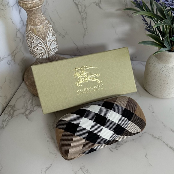 Burberry Nova Check Case Eyeglasses/Sunglasses Hard Clamshell Plaid Box - Picture 14 of 14